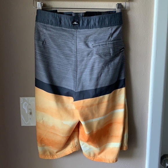 O’NEILL Gray and Orange Board Shorts - Picture 6 of 9